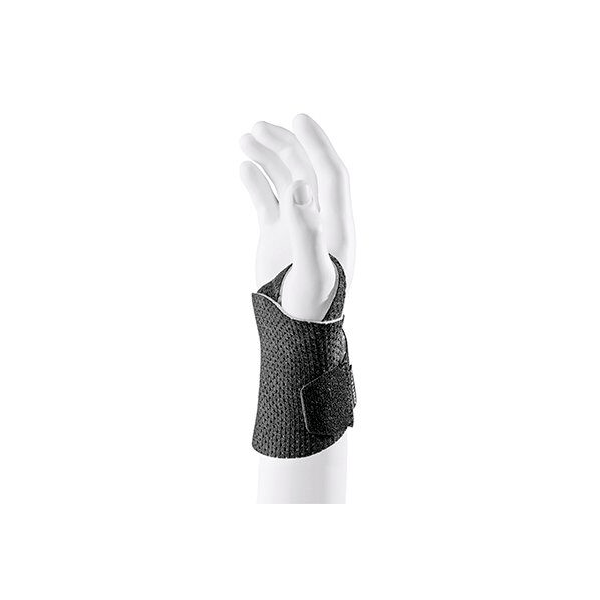Futuro Performance Comfort Wrist Support - Adjustable